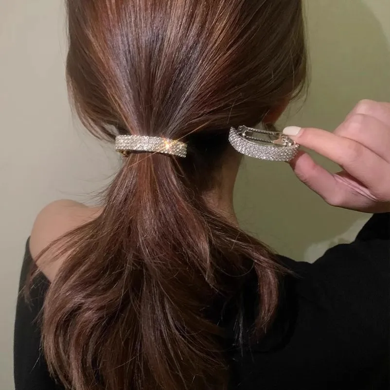 Exquisite Diamond-Encrusted Hairpin for the Back of the Head, Versatile Ponytail Clip, Trendy Hair Accessory for Updos