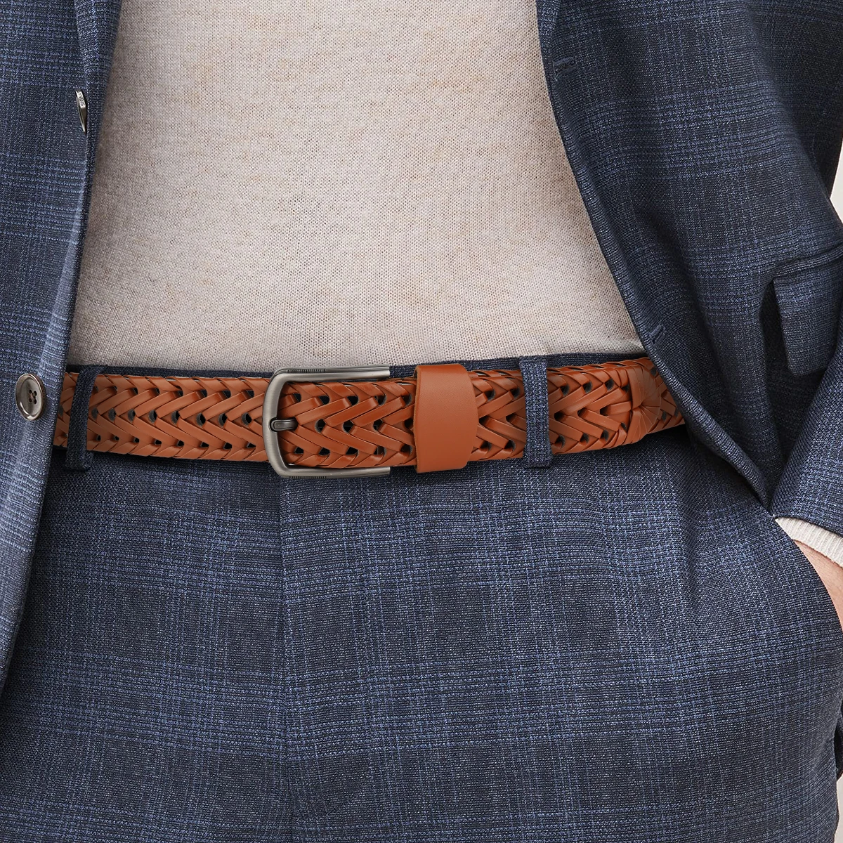 Men's black braided leather belt,silver pin buckle,versatile wear,matching jeans,trousers,suits,comfortable wearing