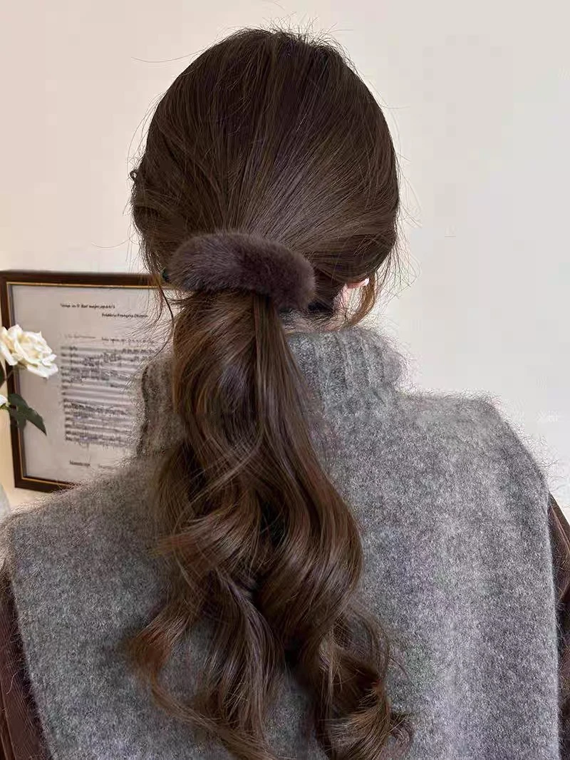AWAYTR Simulated Plush Twist Hair Clips Acrylic Hairpin Korean Style Vintage Hairgrip for Women Elegant Hair Accessories