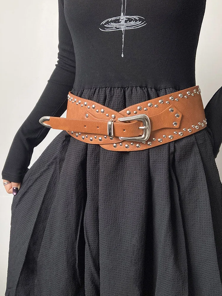 1 piece ladies' waist belt; sexy rivet wide belt for women; American Western heavy-duty design sense waistband; personal fashion