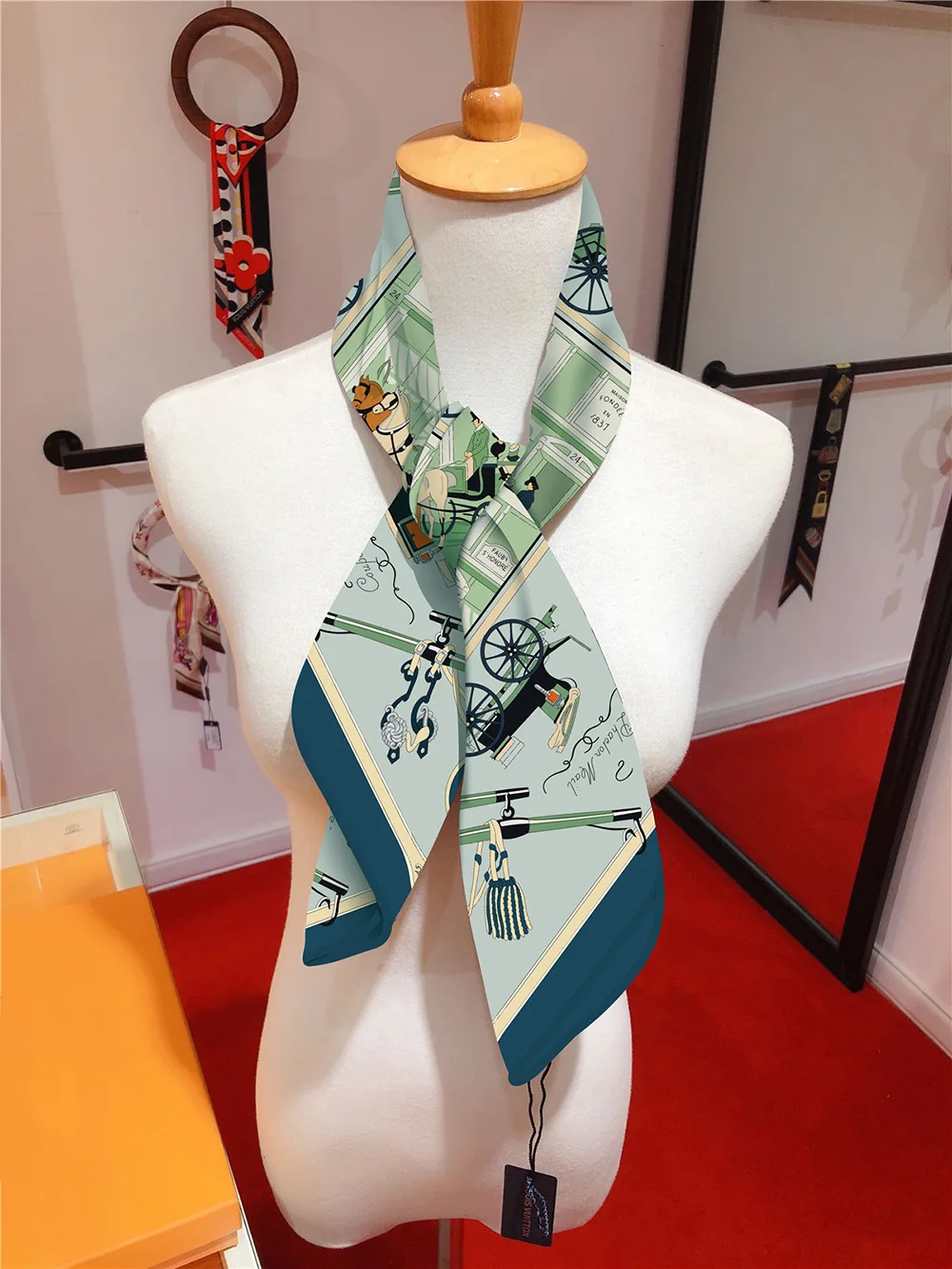 90cm Twill Silk Scarf Shawl Luxury Brand Horse Carriage Chain Square Scarf Women Hijabs Bandana Foulard Neckerchief Head Scarves