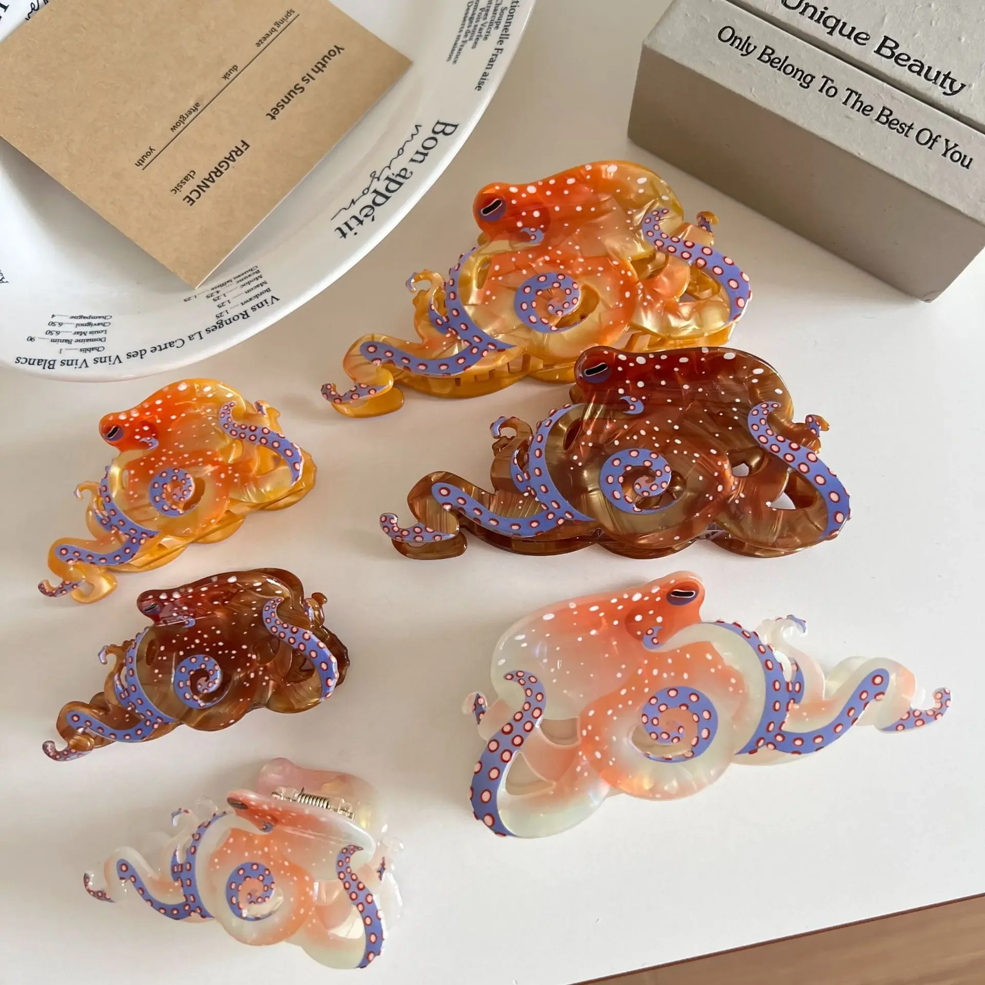 1 Piece of Ocean Wind Octopus Resin Clip,Colorful Octopus Back Hair Clip,Women's Half Tied Hair,Coiled Hair,Shark Clip