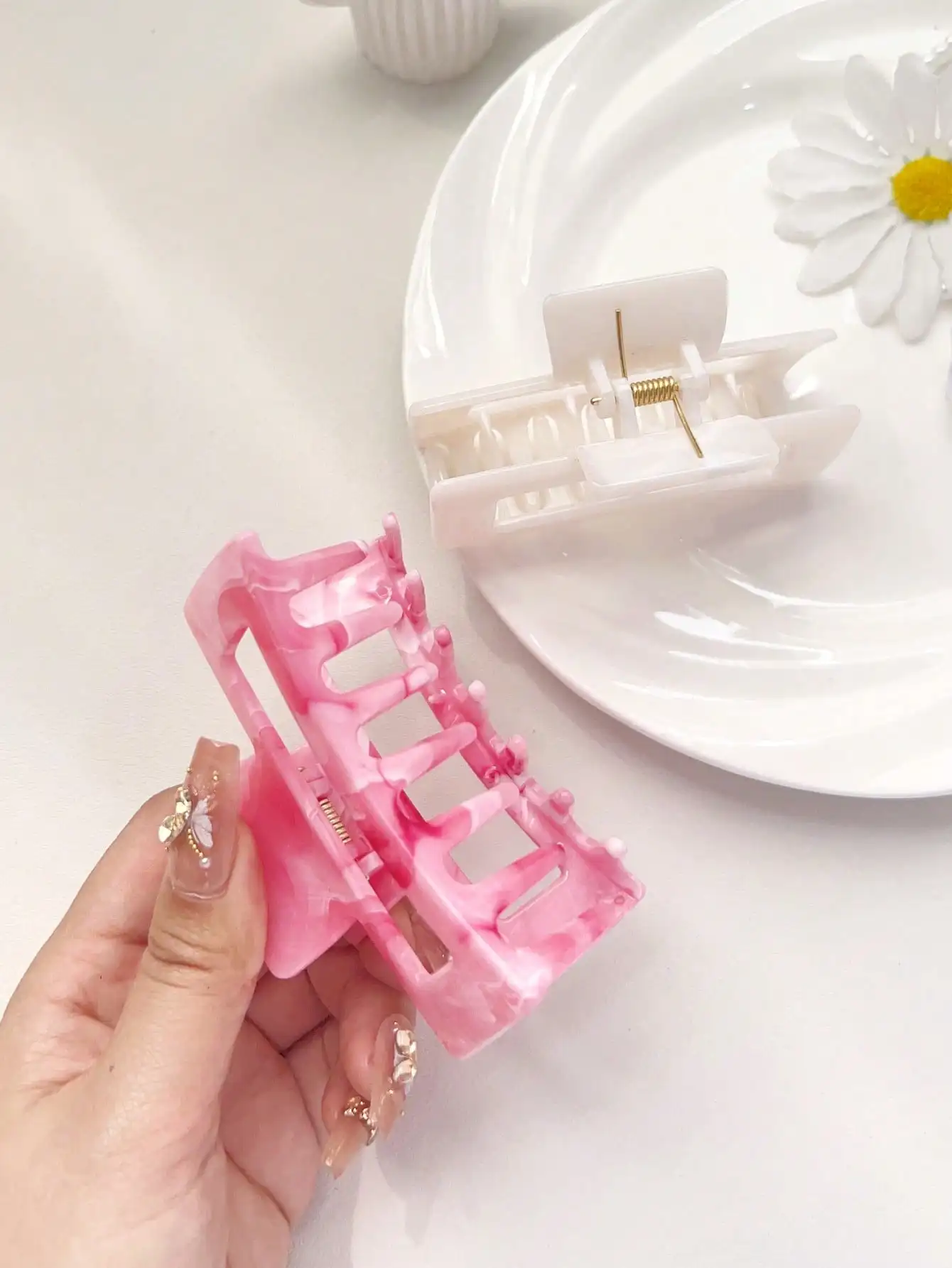 2 Pcs Large Marble Hair Claw Clips for Women Thick Hair White Banana Hair Clips Ripple Jaw Clips Strong Hold Hair Accessories