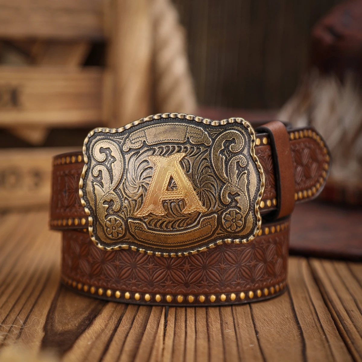 A Western-Style PU Leather Belt for Both Men and Women, A Classic and Casual Retro Belt