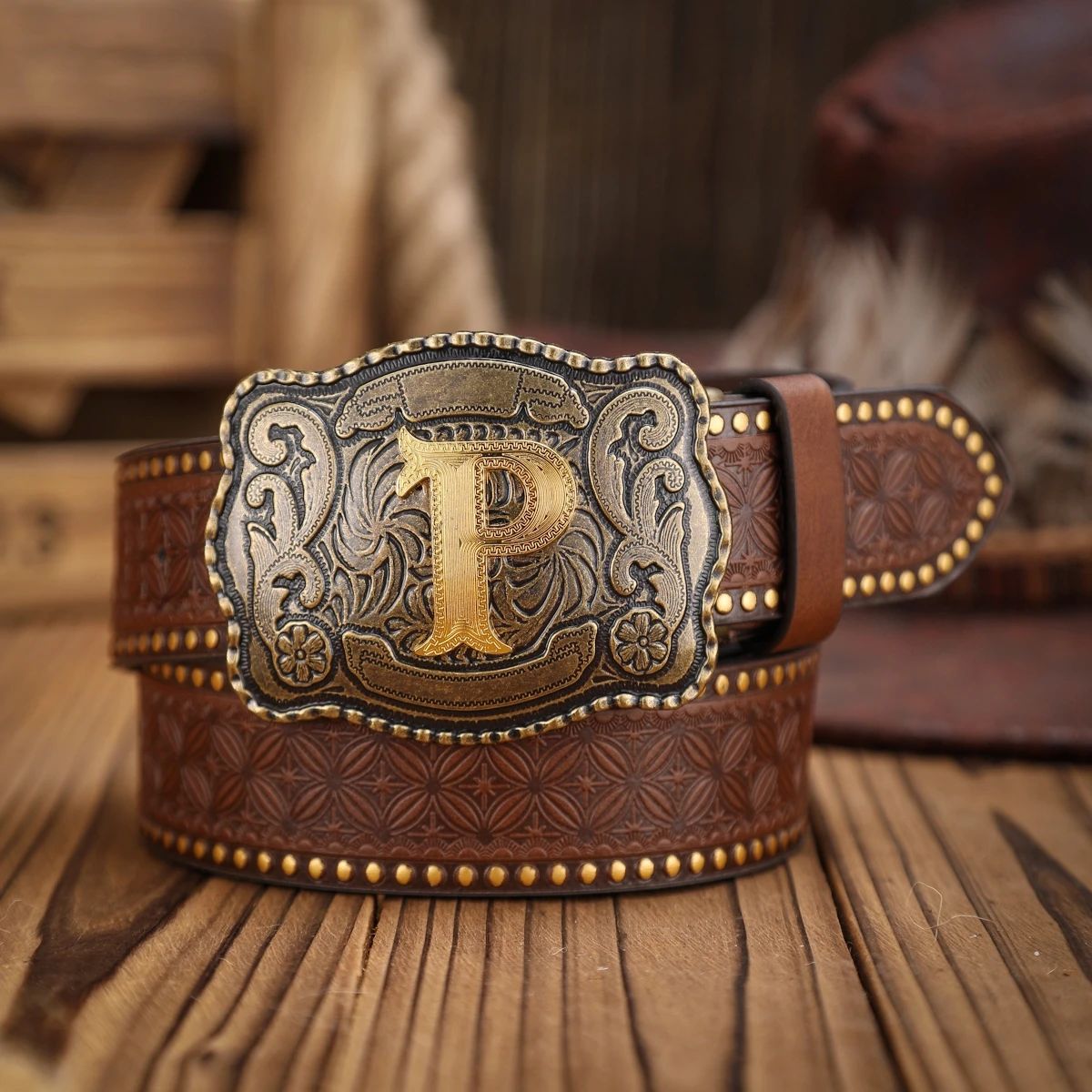 A Western-Style PU Leather Belt for Both Men and Women, A Classic and Casual Retro Belt