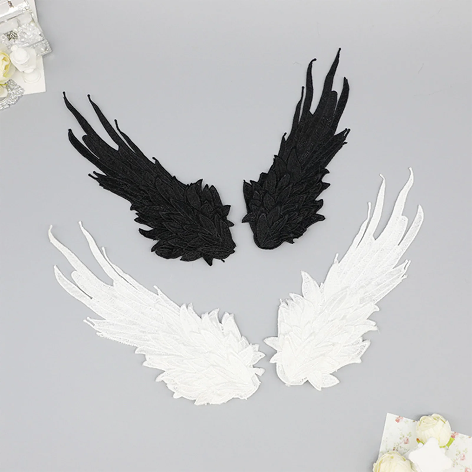 1 Pair Angel & Devil Wing Hair Clips Black/White Feather Roleplay Hairpins Side Clips Cosplay Costume Hair Accessories for Women