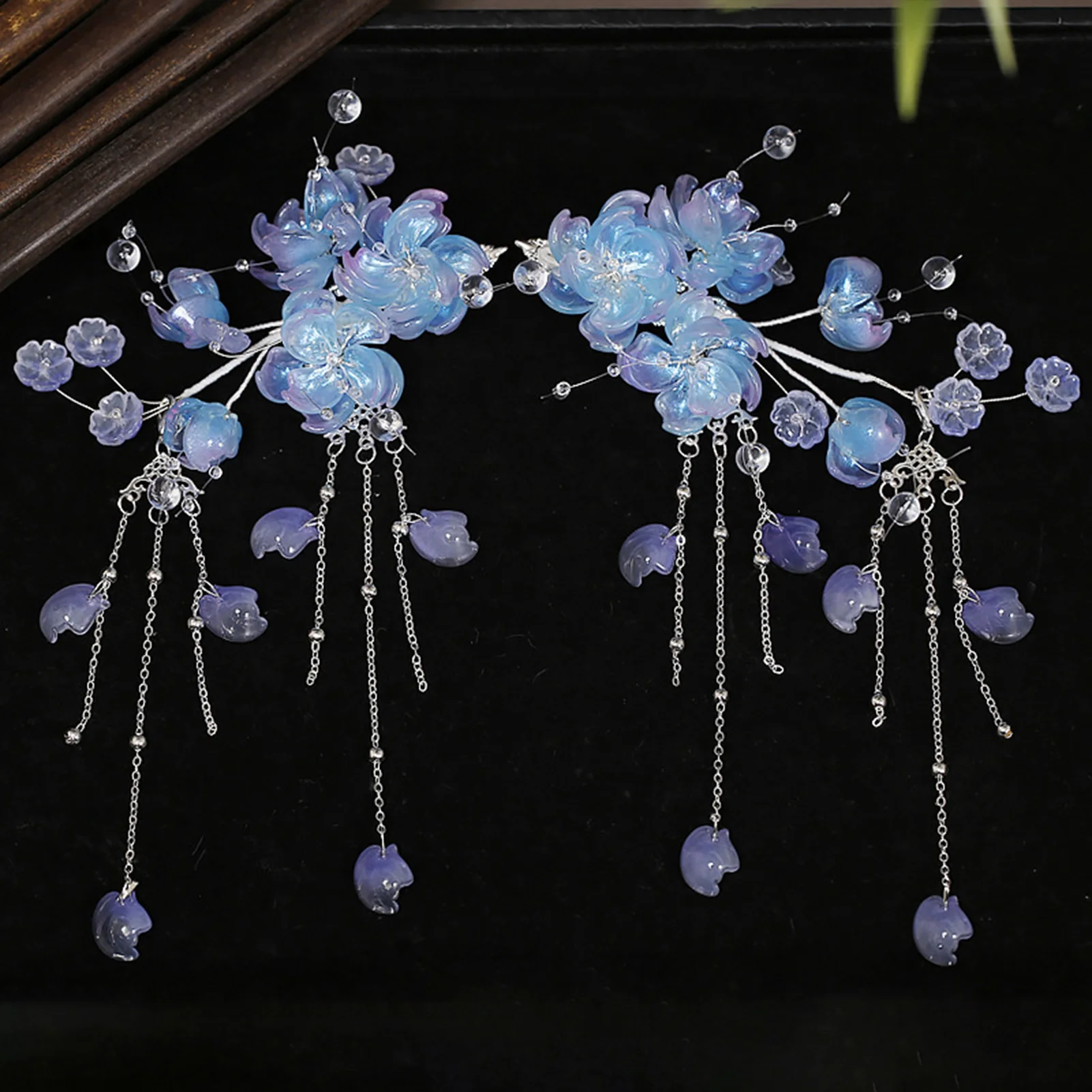 2pcs Vintage Flower Hairpin Chinese Style Hair Clip Tiaras Pearls Pendant Hairpin Fairy Floral Headpieces Women Hair Accessories