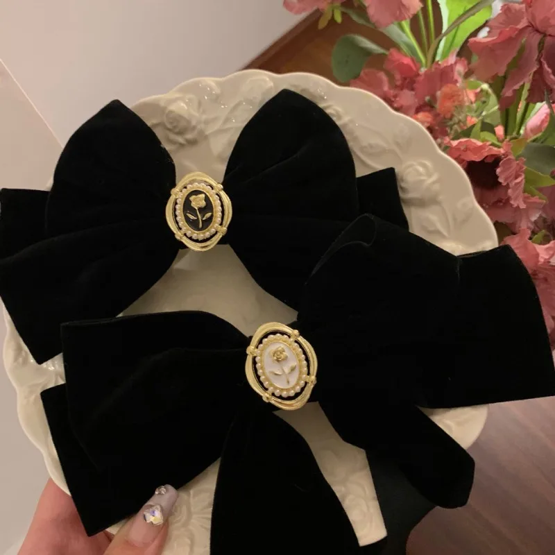 French Beautiful Barrette for Woman Black Elegant Velvet Ribbon Bowknot Party Hairpins Hair Accessories
