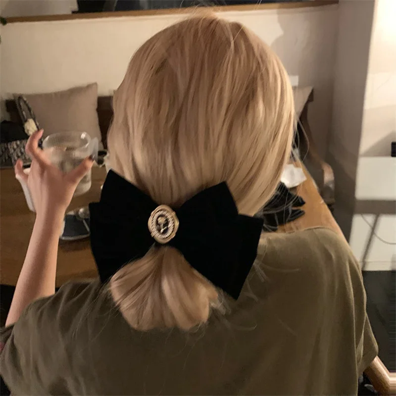 French Beautiful Barrette for Woman Black Elegant Velvet Ribbon Bowknot Party Hairpins Hair Accessories