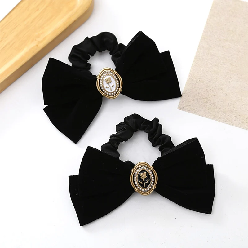 French Beautiful Barrette for Woman Black Elegant Velvet Ribbon Bowknot Party Hairpins Hair Accessories