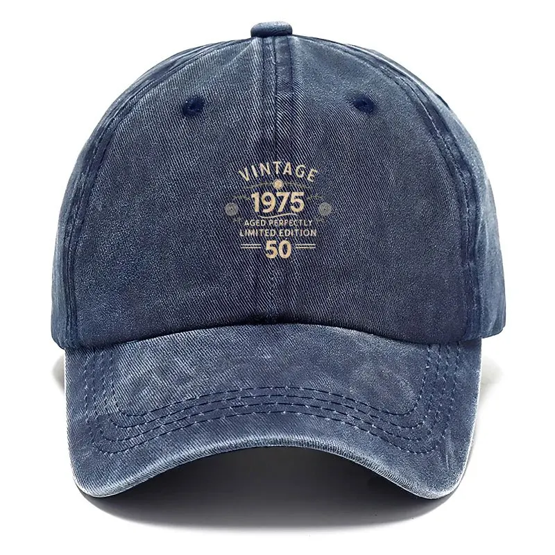 Men's Simple Retro Baseball Caps Wash for Outdoor Sports and Street Style Solid Color and Distressed Look for Men's Workout
