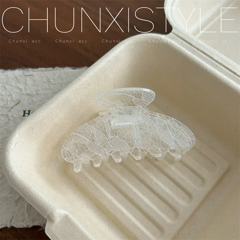 8.5CM New Korean Woman Senior Lace pattern Hair Claw Barrettes Girl Fashion Hair Clips Headwear Hair Accessories Hairpin