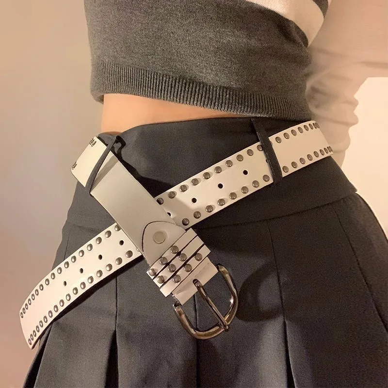 Women's Punk Belt, PU Leather: Vintage Studded Wide Belt Perfect for Jeans, Edgy Belt for Fashion-Forward Women