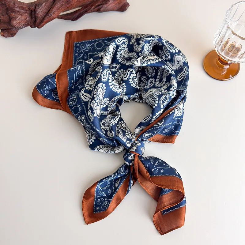 Elegant Floral Print Square Scarf for Women Summer Silk Touch Bandana Lightweight Shawl Neck Scarf Women Classic Multi Use