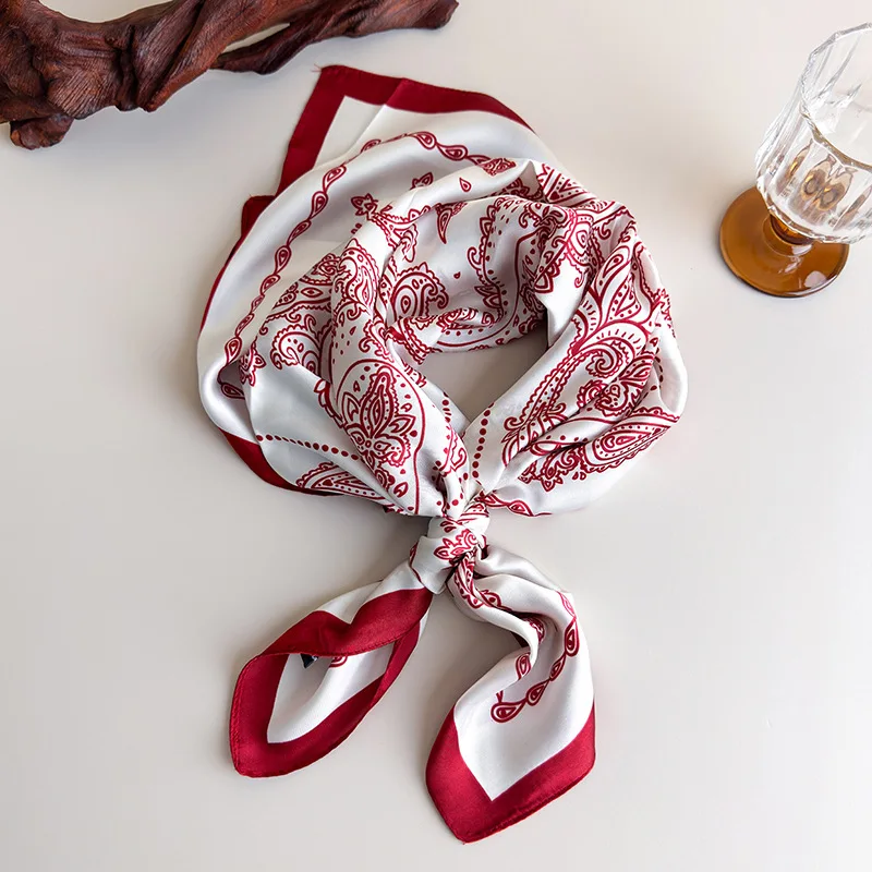 Elegant Floral Print Square Scarf for Women Summer Silk Touch Bandana Lightweight Shawl Neck Scarf Women Classic Multi Use