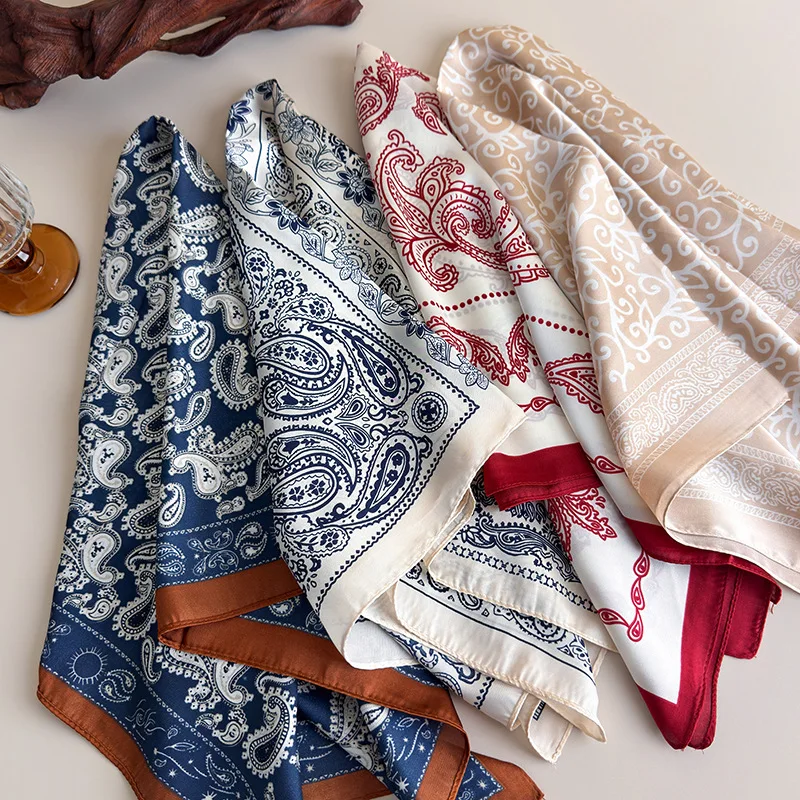 Elegant Floral Print Square Scarf for Women Summer Silk Touch Bandana Lightweight Shawl Neck Scarf Women Classic Multi Use