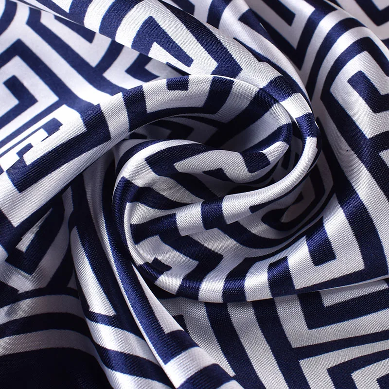 1pc Geometric Letter Print Satin Square Scarf Women's Spring Fashion Hair Accessory Can Be Used as Belt Bag Decor Silk Headband