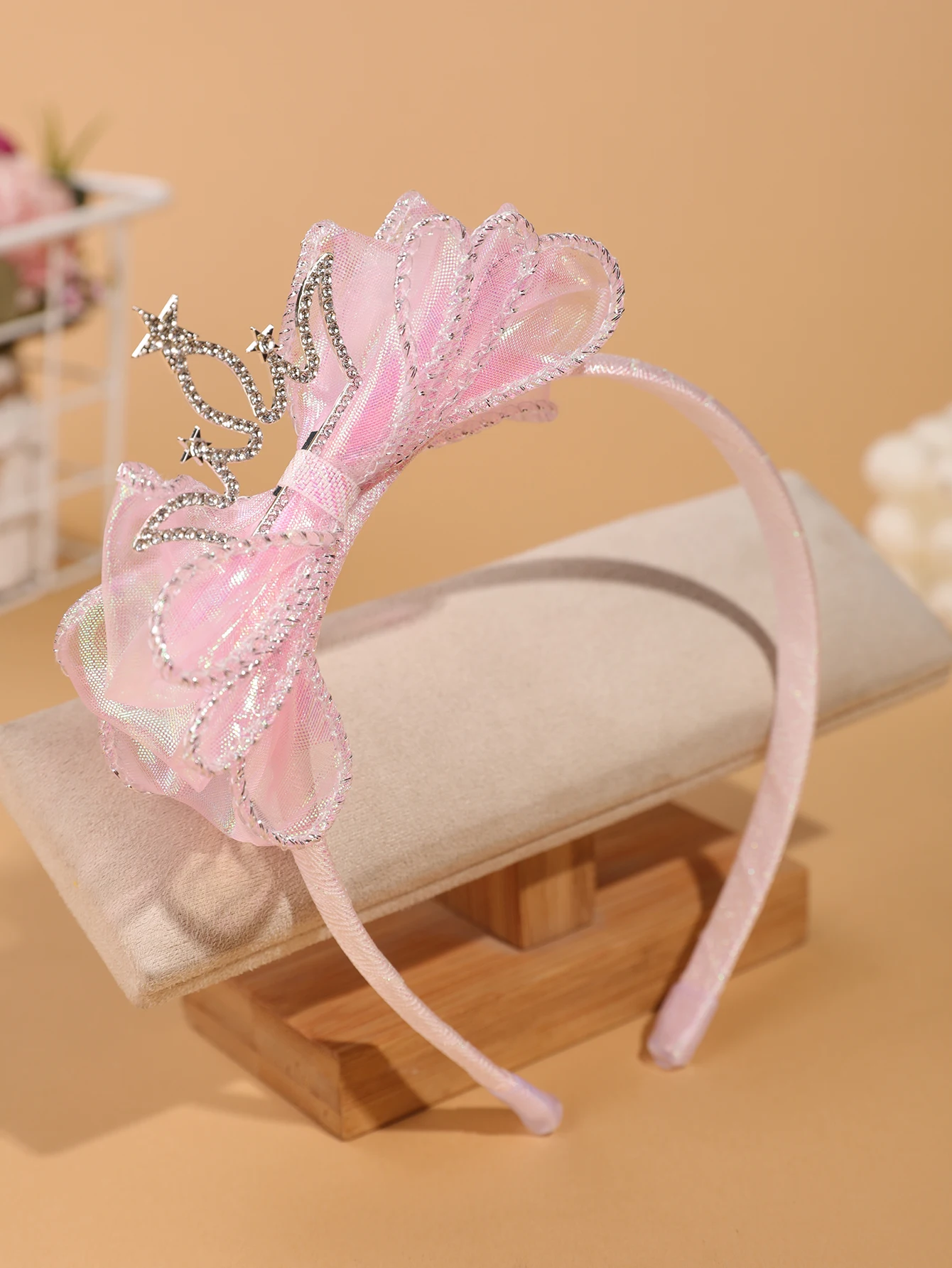 Fashionable and Simple Children's Crown Hairband - Glowing Blue Tulle Bow Hairband - Girls' Stage Performance / Formal Dress Accessory