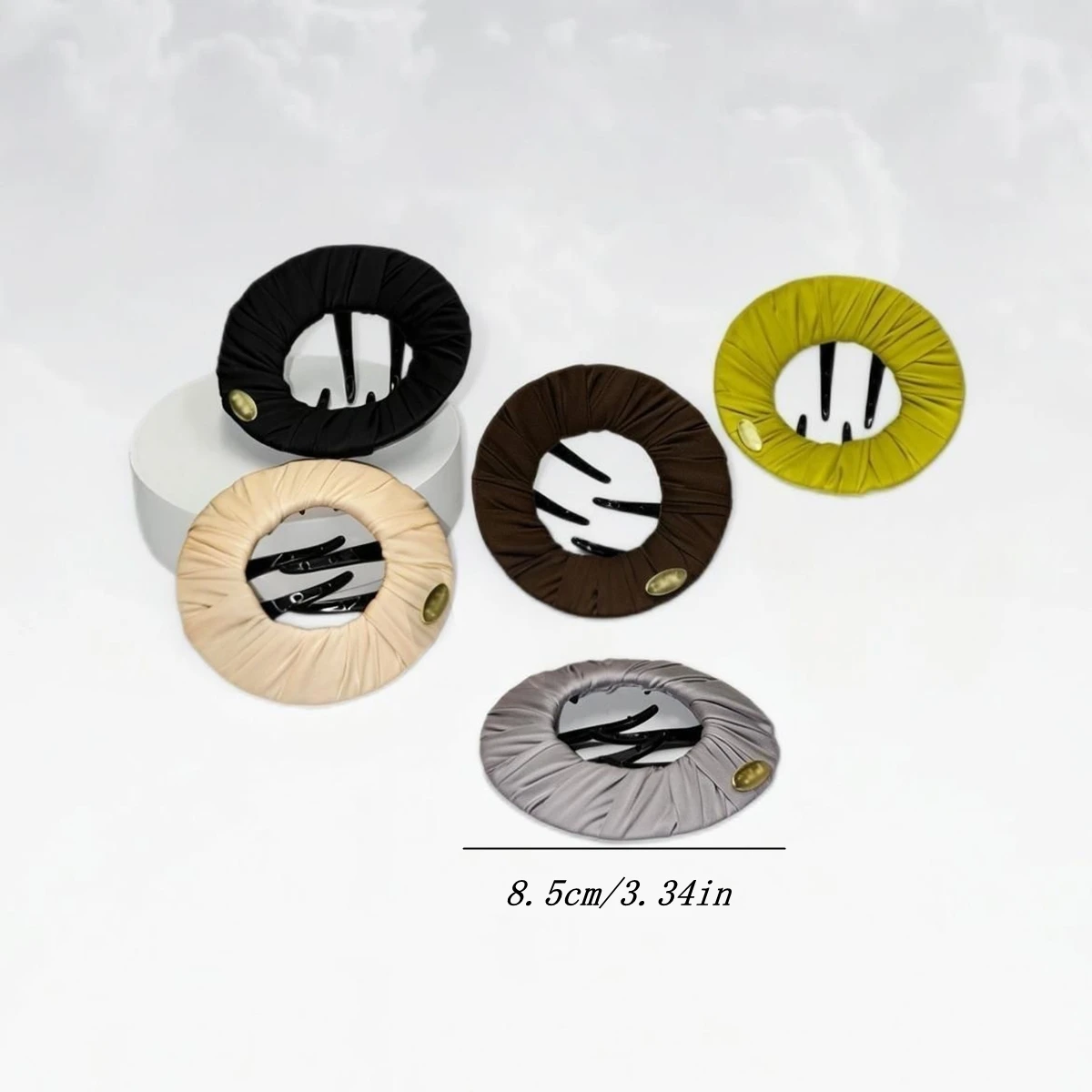 Creative Flat Pancake Hair Claw Clip, Sports Non-Slip Bun Holder, Comfortable No-Pull Hair Accessory for Women, Ideal for Daily