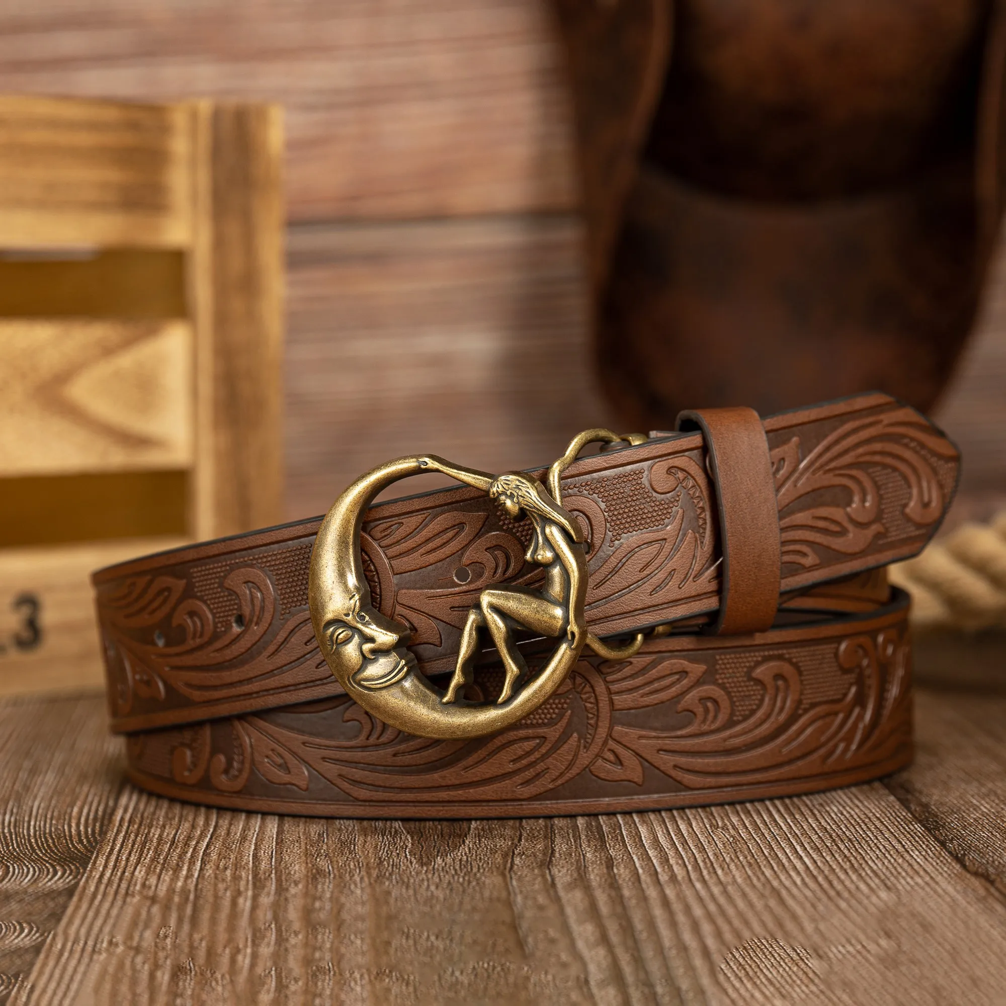 Fashionable Retro Peacock Tail Pattern PU Leather Belt Moon Girl Buckle Unisex Waist Belt Stylish Pressed Flower Design Belt