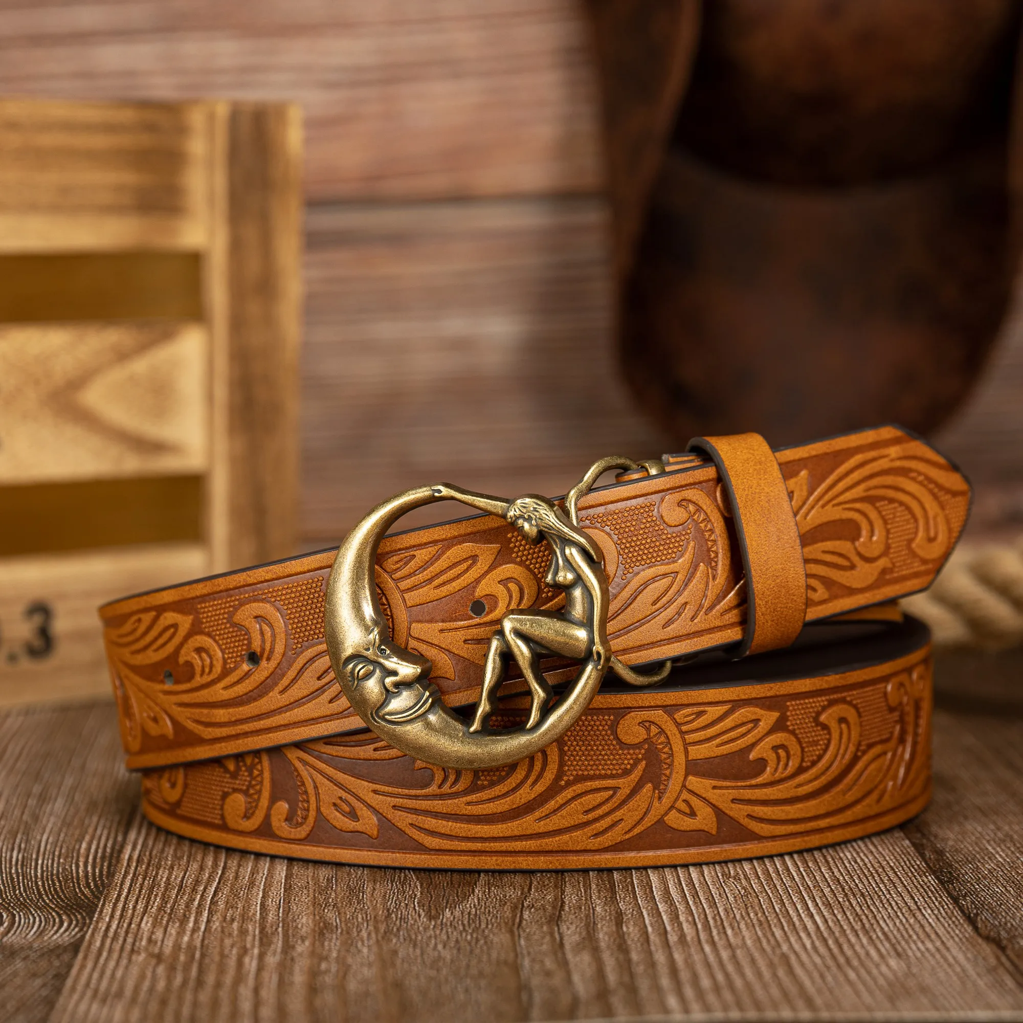 Fashionable Retro Peacock Tail Pattern PU Leather Belt Moon Girl Buckle Unisex Waist Belt Stylish Pressed Flower Design Belt