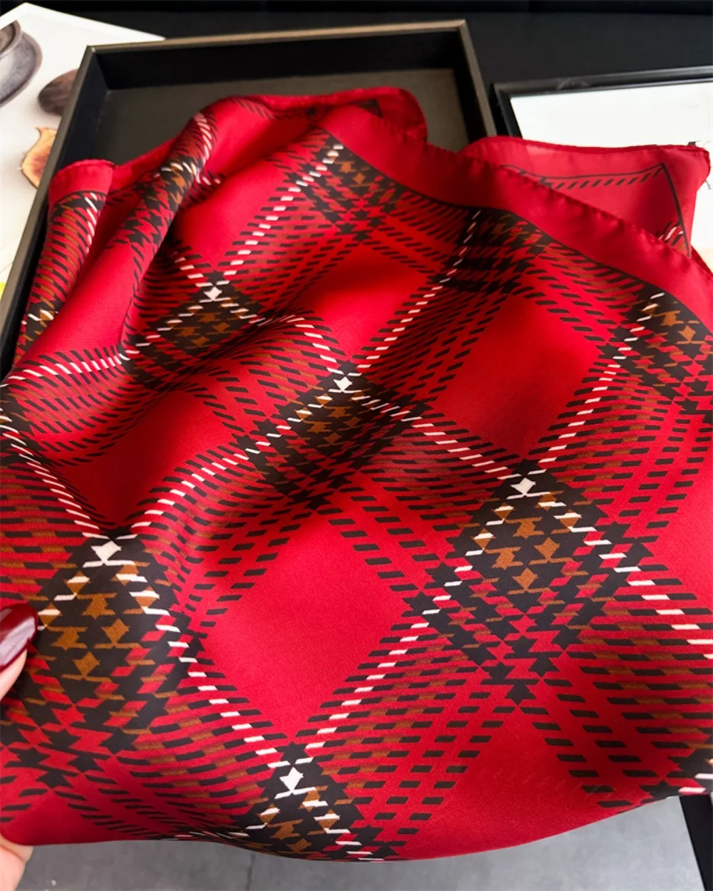 Women Square Scarf Silk Feeling Neckerchief Plaid Print Foulard Hairband Lady Ribbon Spring New Shawls Wraps