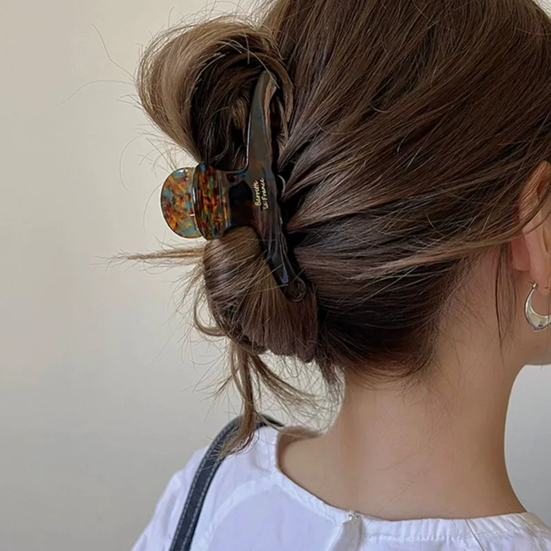 Vintage Hair Claw Clips for Women Girls Elegant High Grade Acetate Tea Color Fashion Jewelry Hair Accessories