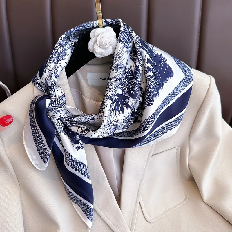 New Literary Fashionable Elegant Bandana Simulation Silk 70*70cm Temperament Square Scarves Women Spring/Summer Soft Satin Scarf