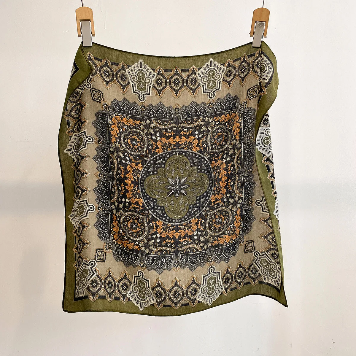 Fashion Square Scarf For Women Soft Satin Scarves Bandanas Beach Shawl Hijab Neckerchief Elegant Wraps Travel Outfits