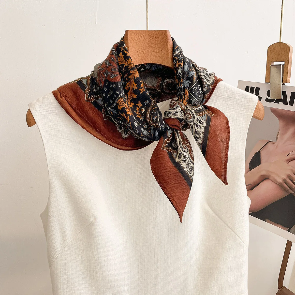 Fashion Square Scarf For Women Soft Satin Scarves Bandanas Beach Shawl Hijab Neckerchief Elegant Wraps Travel Outfits