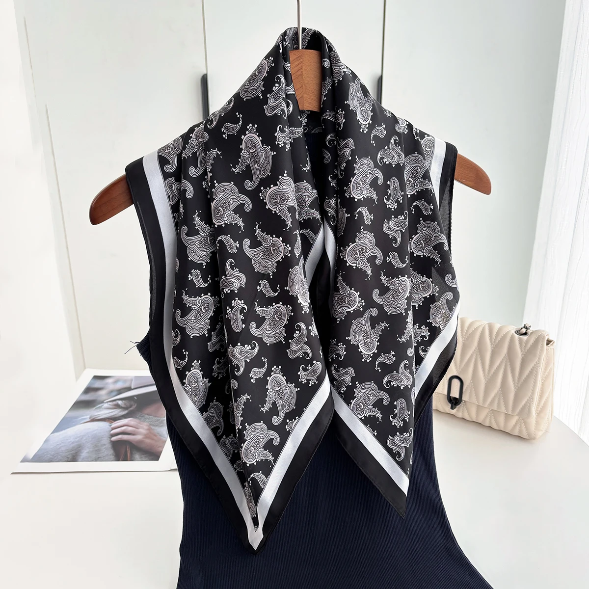 Luxury Paisley Print Scarf Women Silk Imitation Neck Scarves Foulard Bandana Hijab Hairbands Square Shawls Wraps