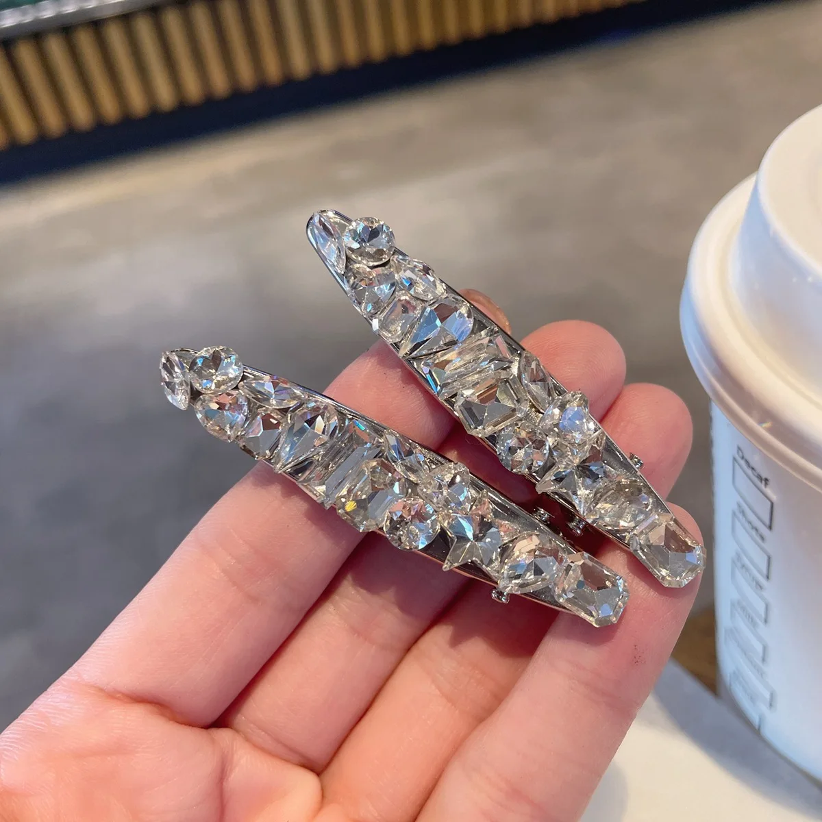Luxury Full Crystal Rhinestone Hair Clip For Women Sparkly Alloy Duck Bill Clip Wedding Party Hair Accessories Girls Barrette