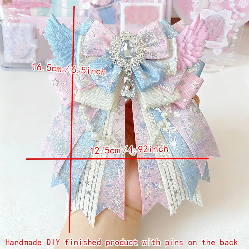 Cute and Chic Sweet Bow Brooch, Large Bow Tie Brooch, Fake Collar, Gemstone Pendant, Bead Chain, Angel Wings, Handmade DIY Finished Product, Anime Lolita Cosplay, Comic Exhibition, Anime Decoration Brooch, Badge, Gumei Backpack, Ita Bag Decoration, Brooch, Bow