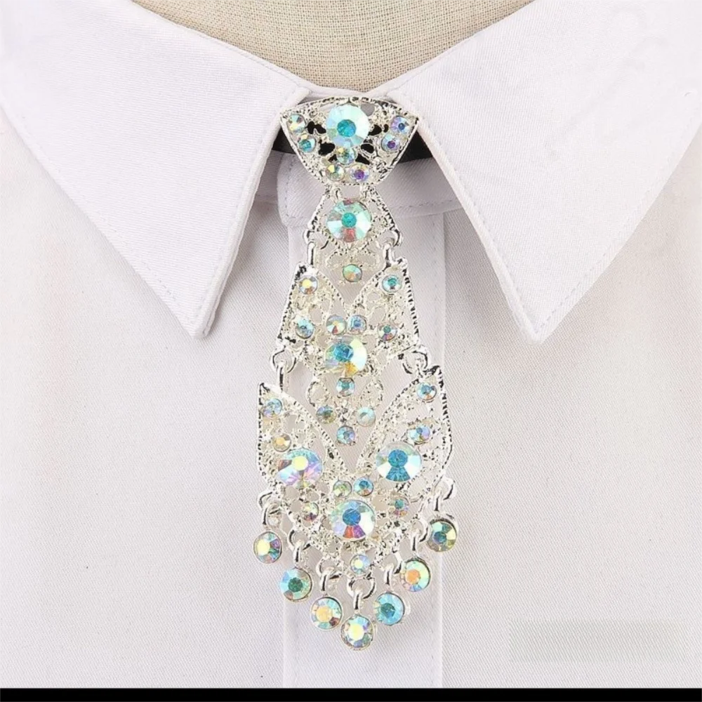 Special Adjustable Rhinestone Tie Short Length Fashion Crystal Neckties Shining Metal Short Tie Wine Party