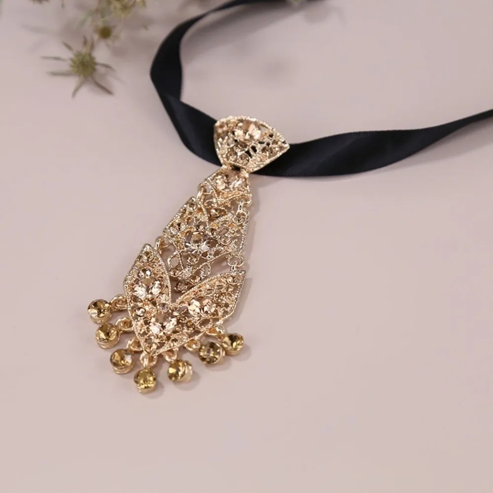 Special Adjustable Rhinestone Tie Short Length Fashion Crystal Neckties Shining Metal Short Tie Wine Party