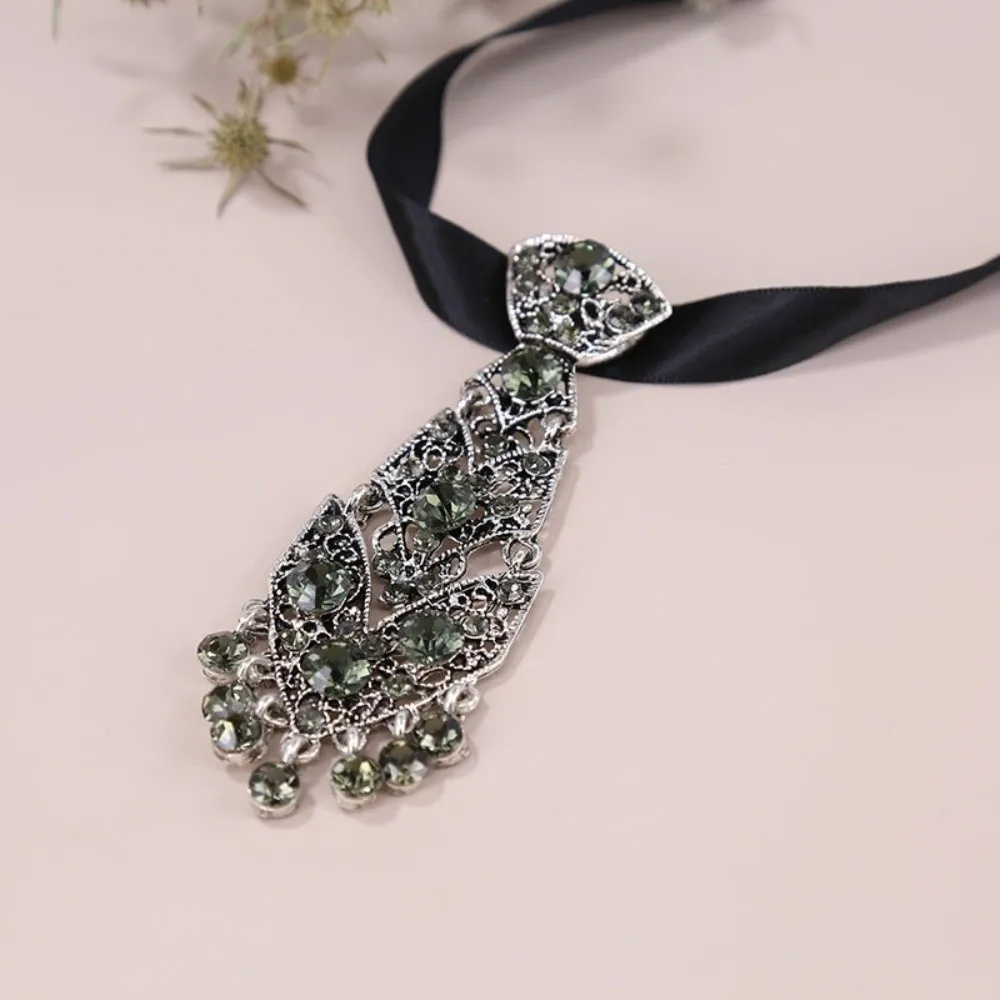 Special Adjustable Rhinestone Tie Short Length Fashion Crystal Neckties Shining Metal Short Tie Wine Party