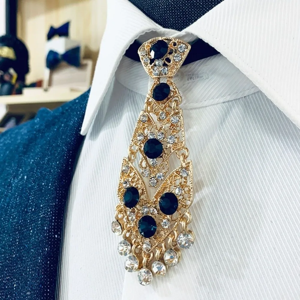 Special Adjustable Rhinestone Tie Short Length Fashion Crystal Neckties Shining Metal Short Tie Wine Party