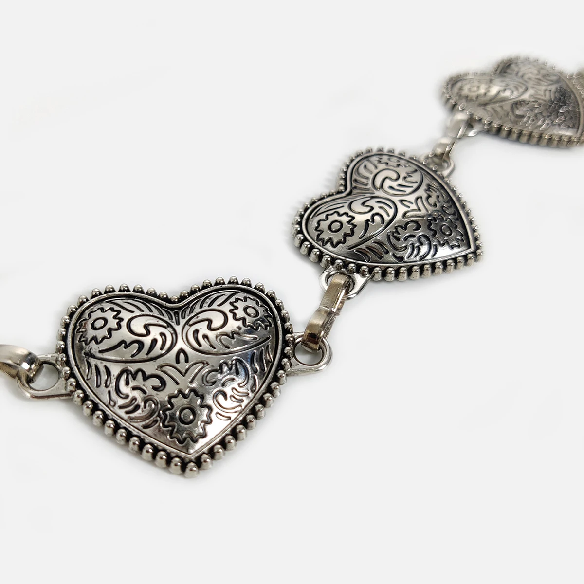 Vintage Gold Chain Belt Female Heart Metal Ladies Waist Punk Goth Belts For Women Silver Thin Waistband Pant Harajuku Accessory