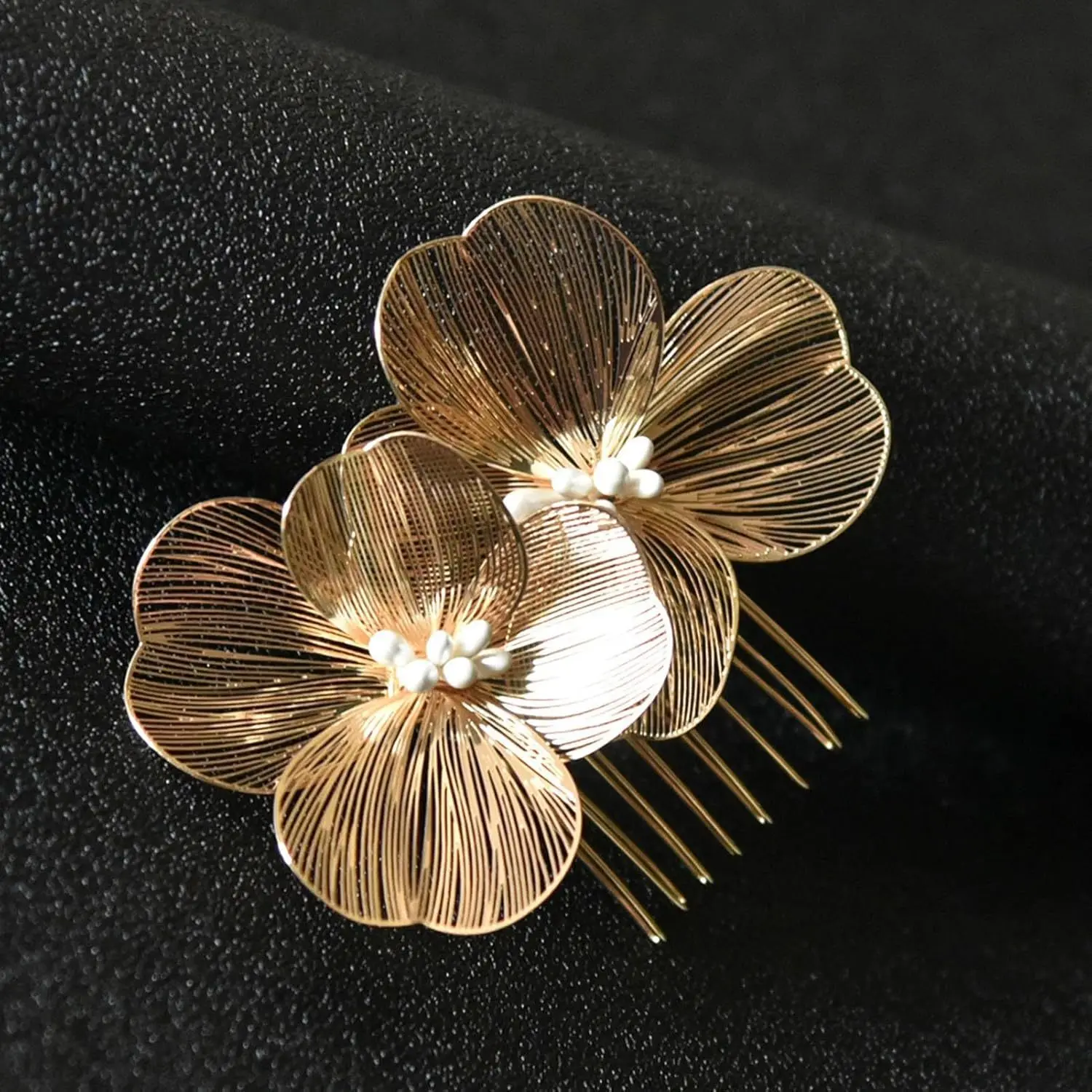 Handmade Alloy Flower Headdress Women's Hair Accessories Fashion Bridal Wedding Hair Comb Women's party HairClips Accessories