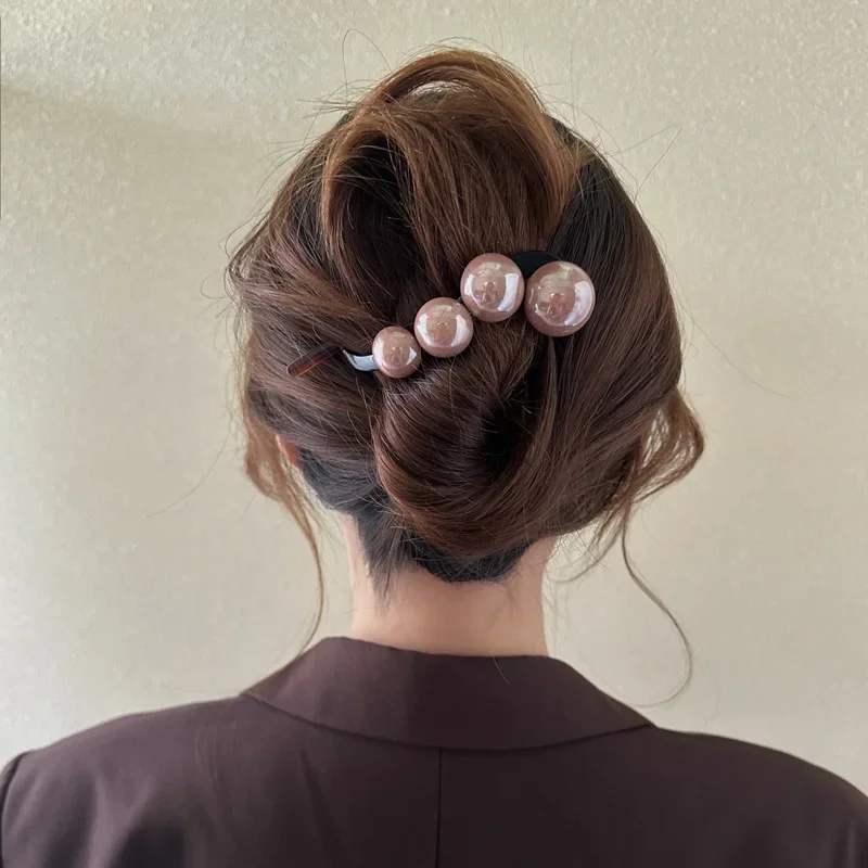 Elegant Pearls Twist Hair Clip for Women Long Hairs Holder Hairpin Barrette Sweet Hair Ornament Headband Fashion Hair Accessorie