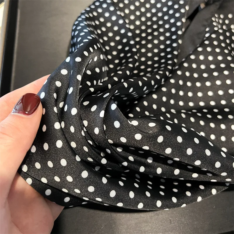Luxury New Printed Scarves Women's Silk Scarf Spring and Summer Floral Decorations Small Neckties Hairbands Bags Wholesale