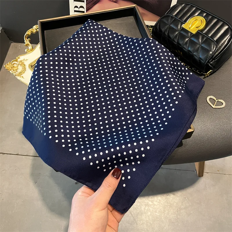 Luxury New Printed Scarves Women's Silk Scarf Spring and Summer Floral Decorations Small Neckties Hairbands Bags Wholesale