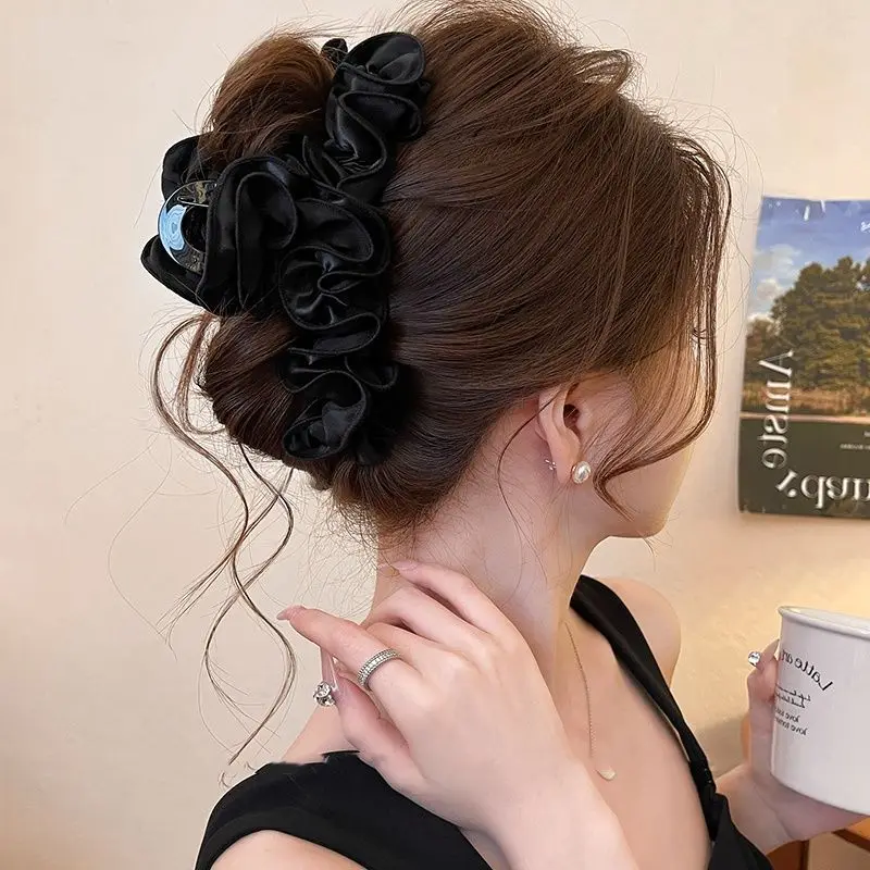 1PC Pleated Ponytail Grab Clip Fashion Hundred Hobbies Back of Head Plate Hair Shark Clip Advanced Feeling Top Clip Headdress