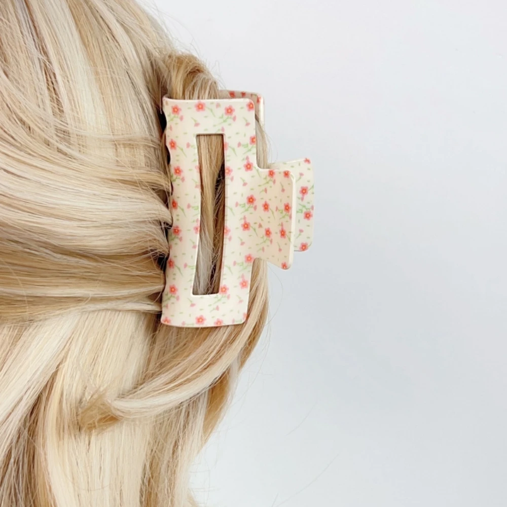 A high-quality fruit cherry flower print, acetate hair claw, fish catcher, half-tie clip, delicate headwear