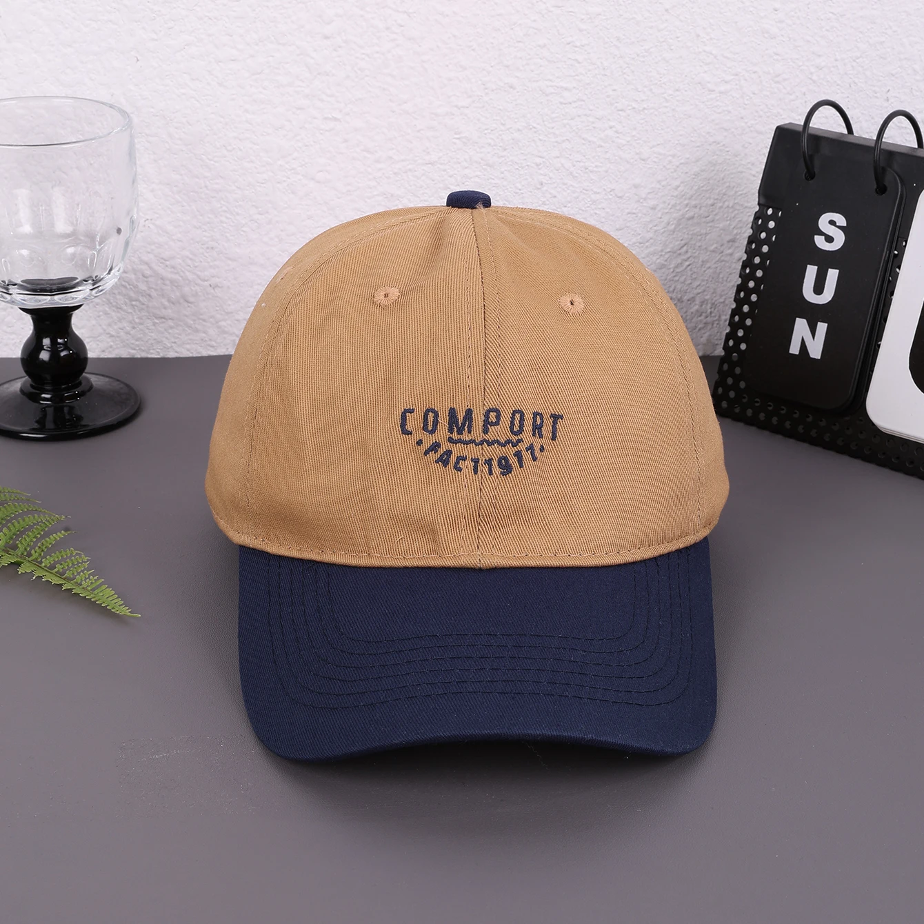 American-Style Retro Splicing Embroidered Letter 1977 Baseball Cap Couple's Daily Versatile Soft-Top Baseball Cap