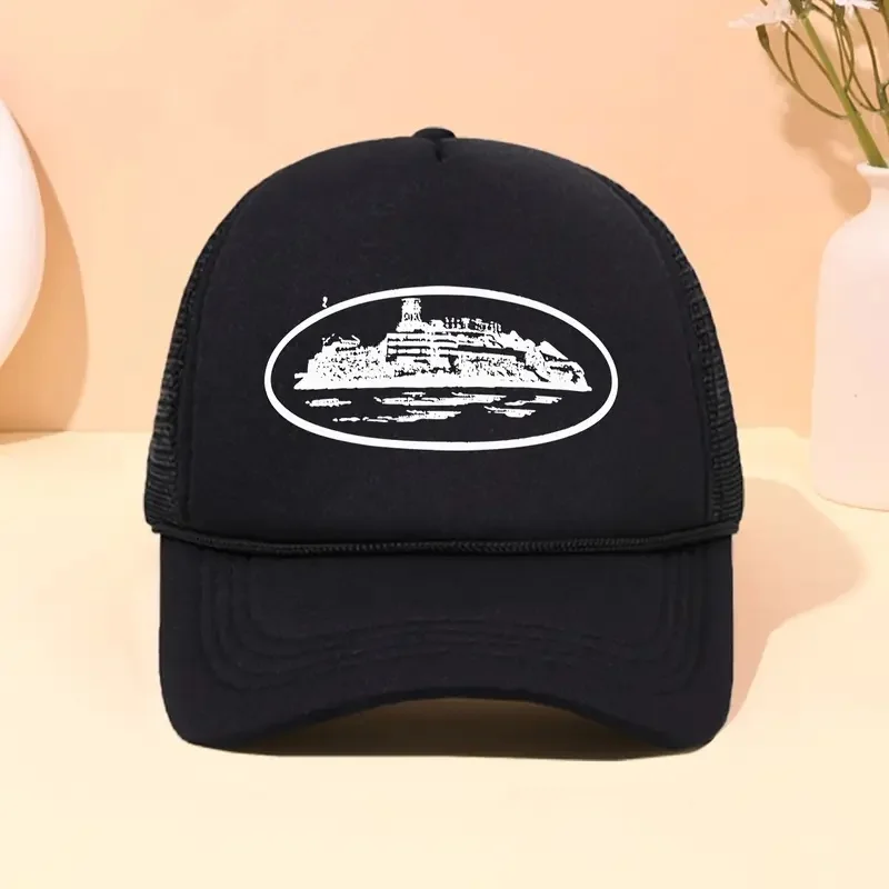 A trendy city scenery mesh dad hat | Adjustable breathable baseball cap | Unisex sun hat | Outdoor activities/daily wear/party a