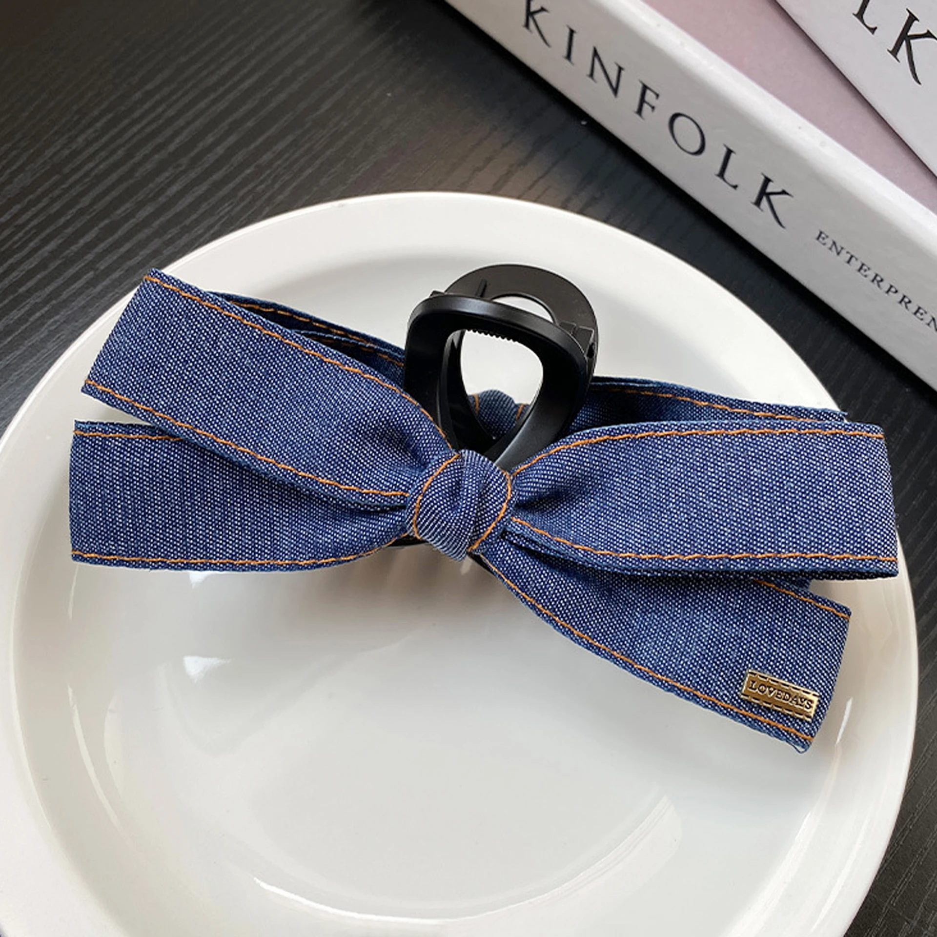 1pc Korean-style fashionable denim bow hair claw, 2025 new fashion sense hair clip large shark clip hair accessory for women