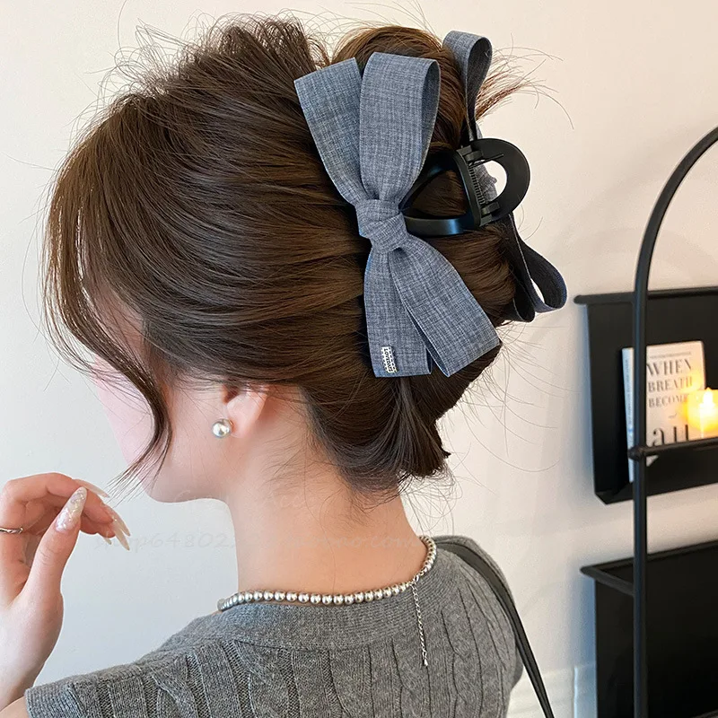1pc Korean-style fashionable denim bow hair claw, 2025 new fashion sense hair clip large shark clip hair accessory for women
