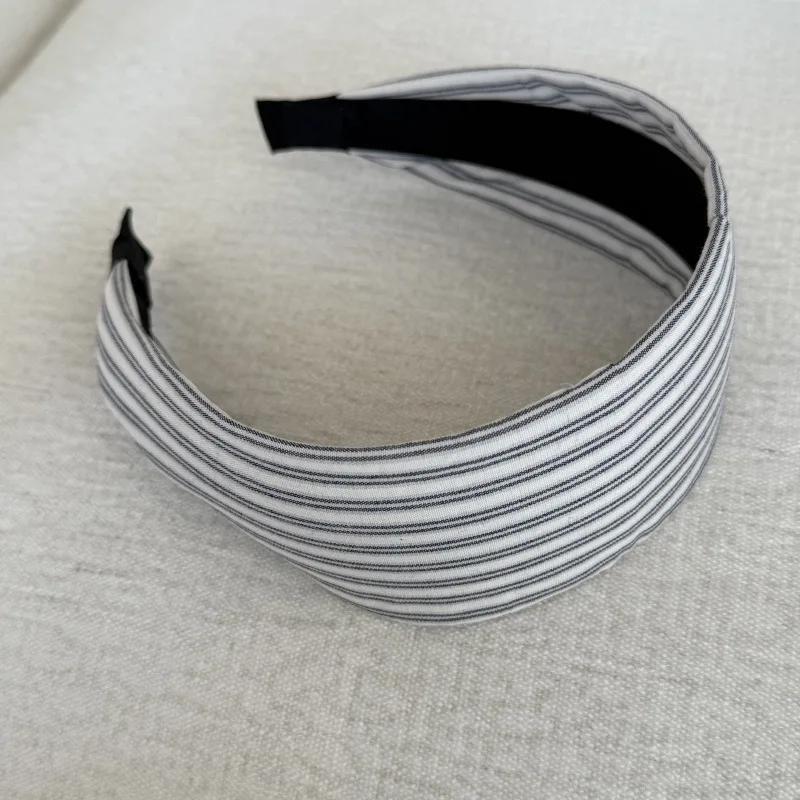 Retro Blue Plaid Wide Headband Fashionable Hair Accessory for Girls Versatile Face Small Hairhoop High Intelligence