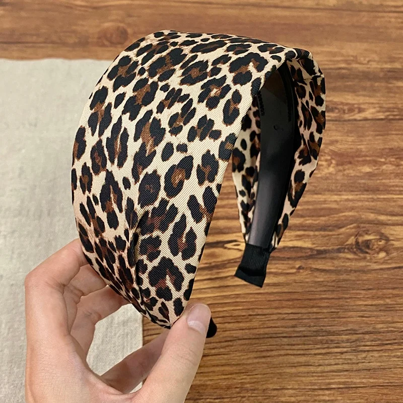 1PC Stylish and Fashionable Leopard Print Wide-Edge Headband, Unique Vintage High-Crown Hair Hoop Hair Accessory
